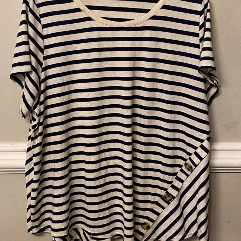 89th-madison Women's multi Blouse